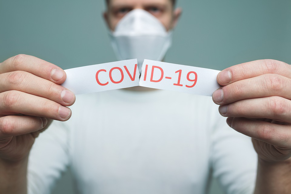 How to Keep Yourself and Others Safe From COVID-19